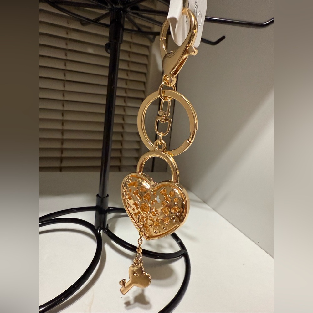 Gold and Pink Heart Keychain by - Picture 3 of 4